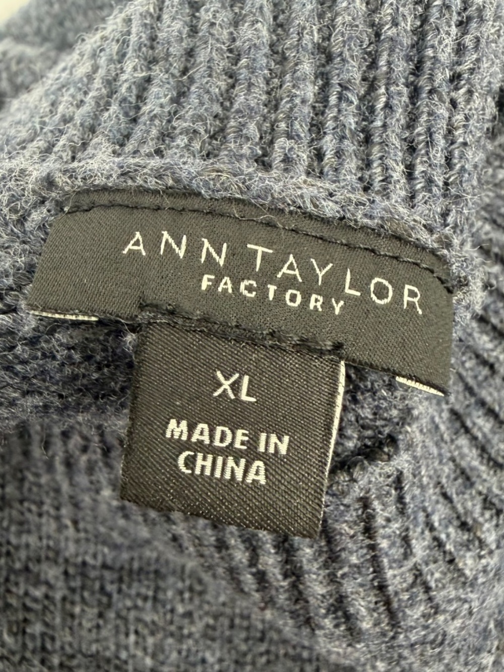 Ann Taylor Factory Sweater Top Women XL Blue Short Sleeve Knit Crew Neck Preppy - Picture 6 of 10
